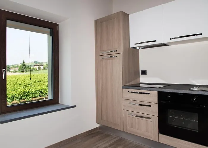 La Ratta Lantgård Vernasca